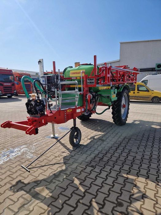 Fabrycznie nowy Opryskiwacz HORUS 2000l,15m ,komputer