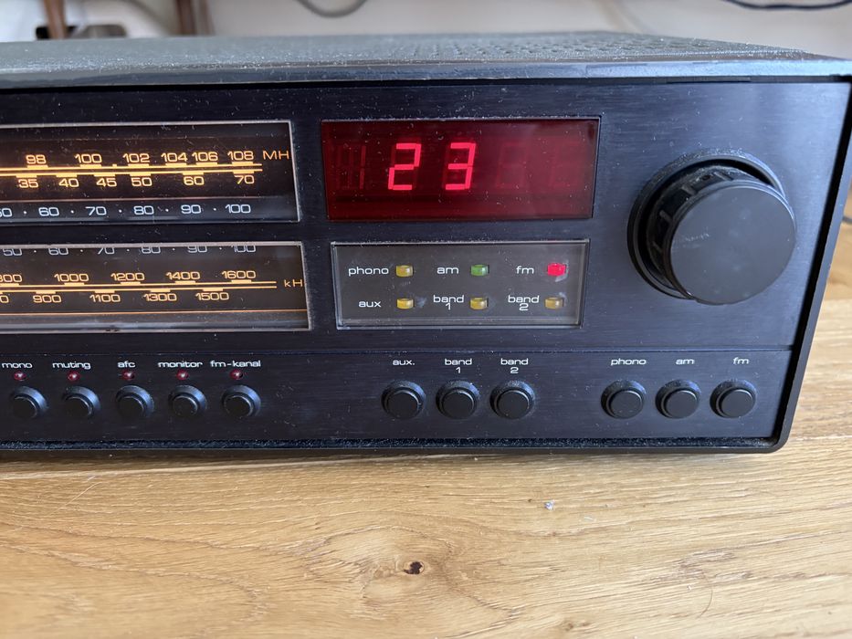 Saba 9241 digital wzmacniacz z tunerem