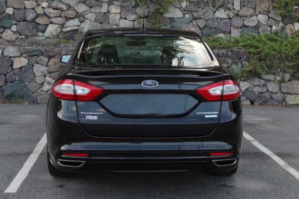 Ford Fusion Titanium      2013