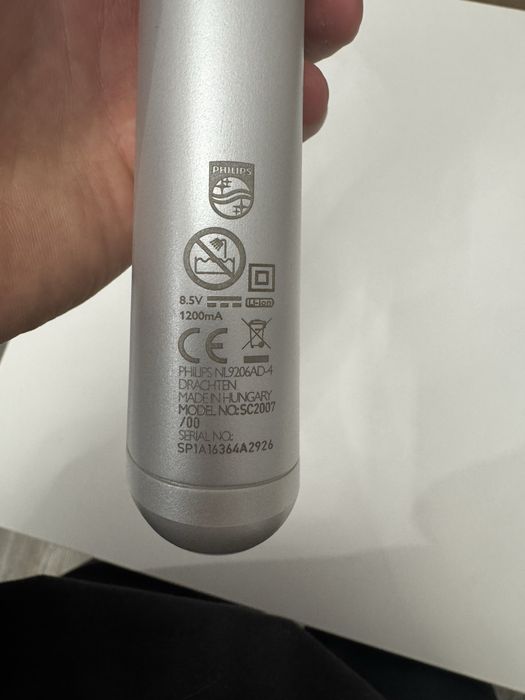 Depilator laserowy Philips