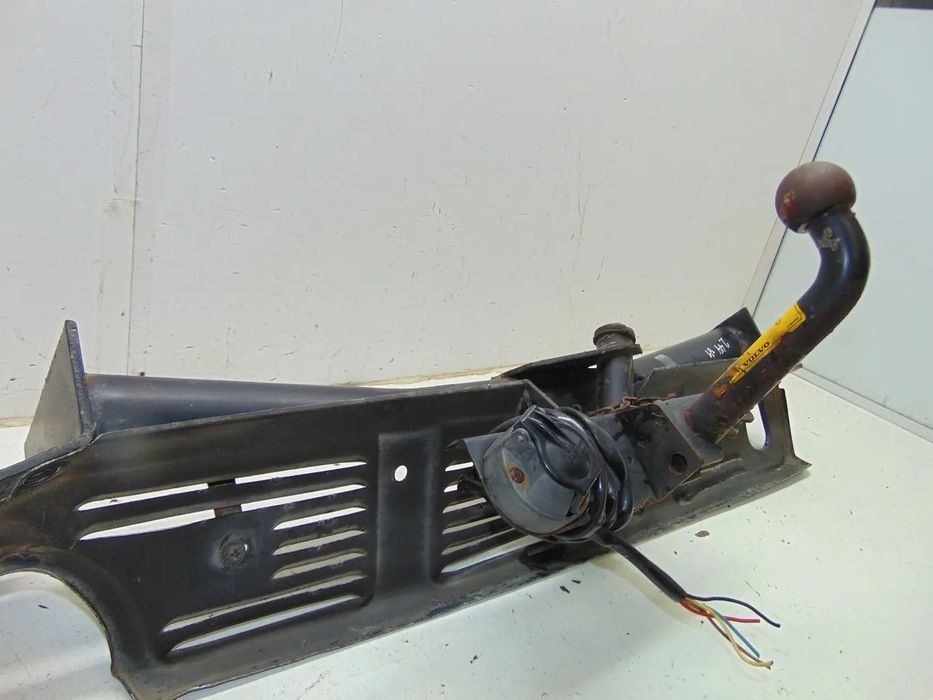 Volvo 244 gancho reboque " usado em bom estado