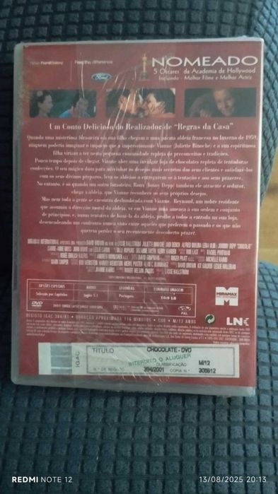 DVD - "Chocolate" (2000)