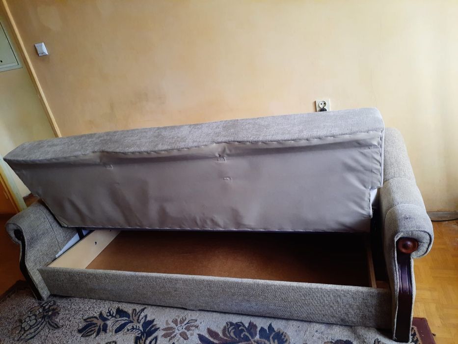 Kanapa Wersalka rozkładana używana - za darmo