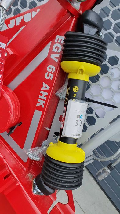 Wyciągarka leśna  Tajfun EGV 65 AHK Lepsza niż Krpan Uniforest