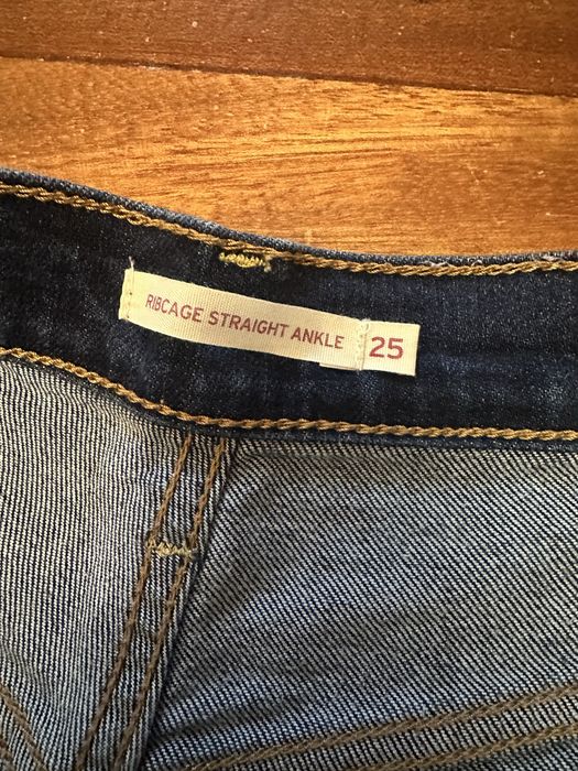 Джинсы синие Levi’s  xs s высокая посадка прямые