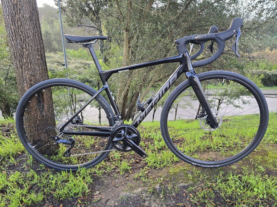 Merida carbono  nova 12x2v