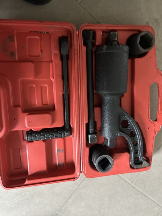 Мʼясорубка Tir тір вантажна колеса,болти мясорубка  ключ редукторний.