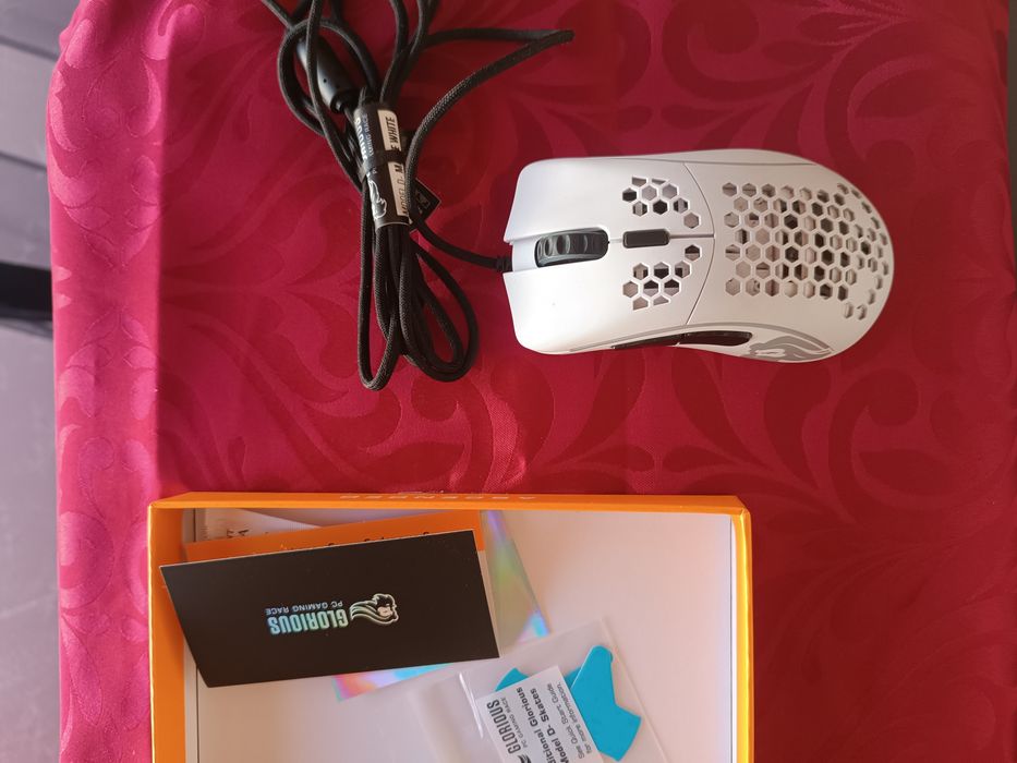 Glorious Model D-64750932606723123