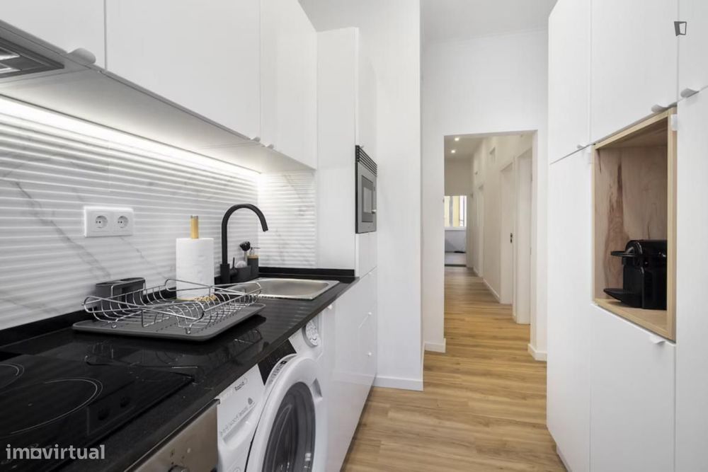 Quarto - localizado em Penha de França Lisbon