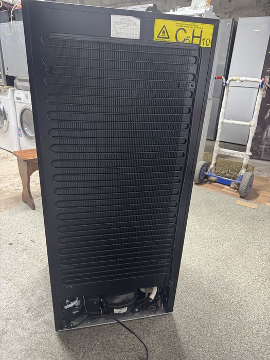 Винна шафа MQuvee (винний холодильник. Винник)