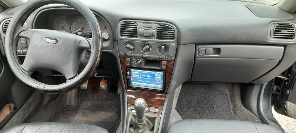 Volvo T4  200CV  de 99
