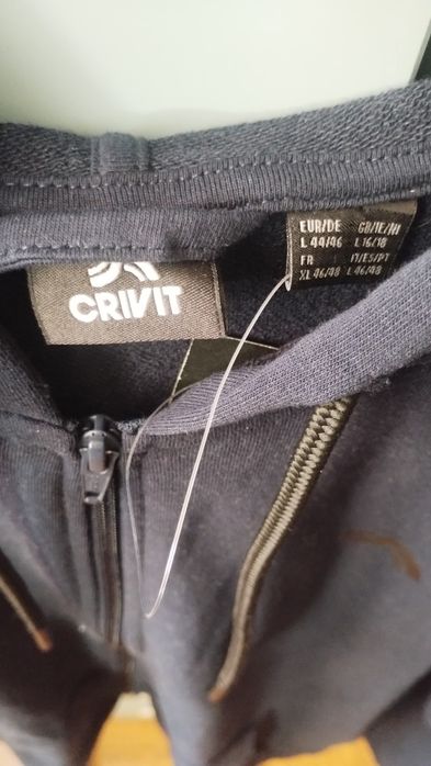 Granatowa bluzka na zamek z kapturem Crivit
