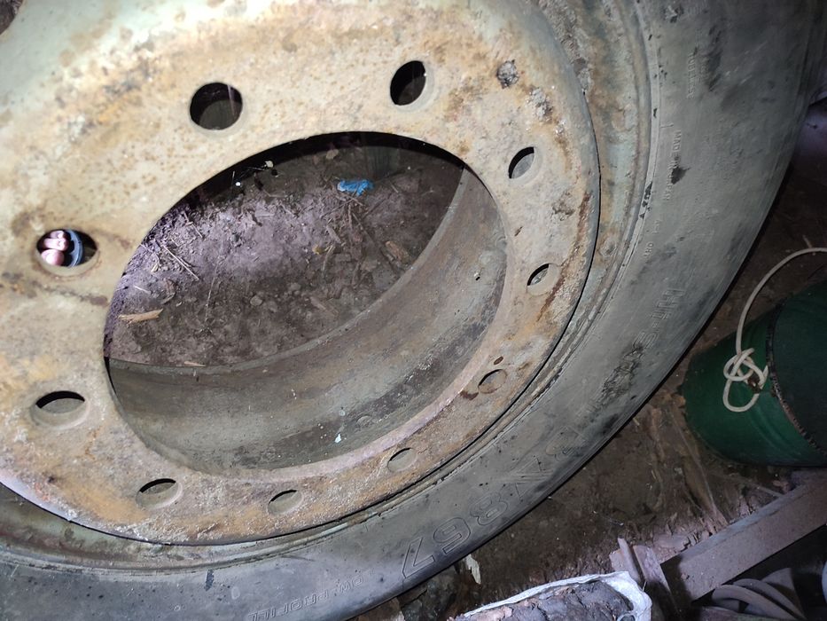 Колесо розміром 315/70 r 22.5