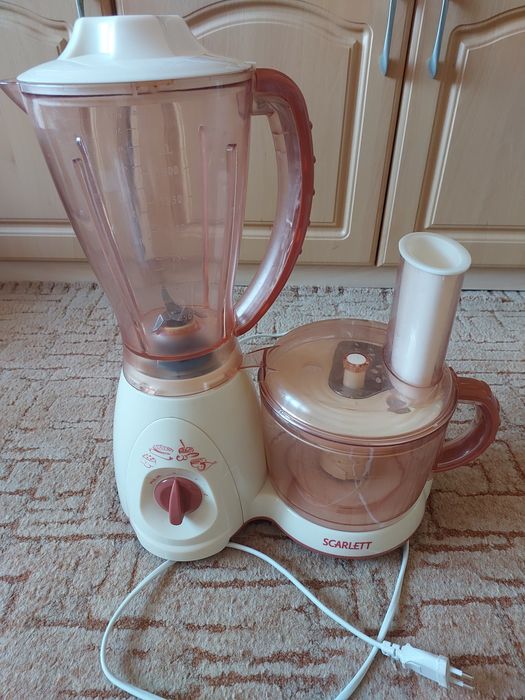 Кухонный комбайн SCARLETT