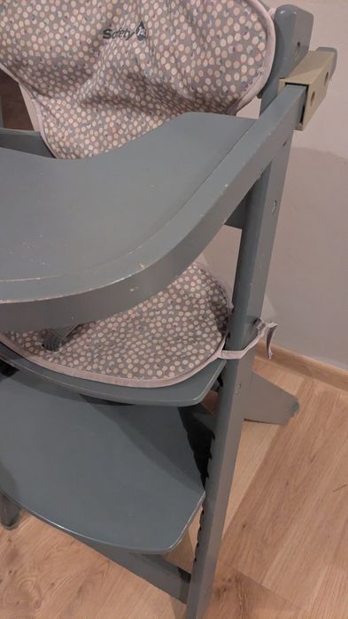 TIMBA SAFETY 1st Drewniane krzesełko do karmie