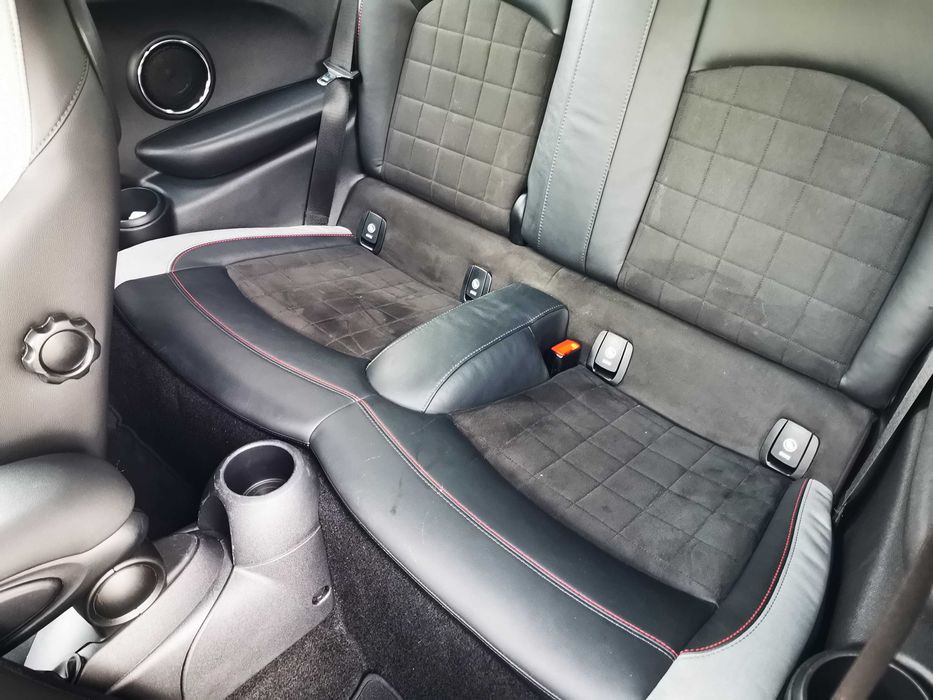 MINI John Cooper Works 231 cv