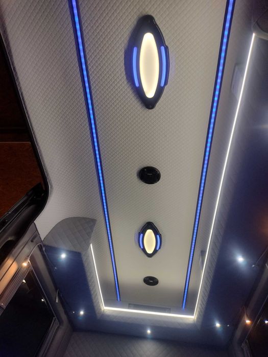 Zabudowa busa VIP Man Crafter Sprinter Master Ducato Iveco