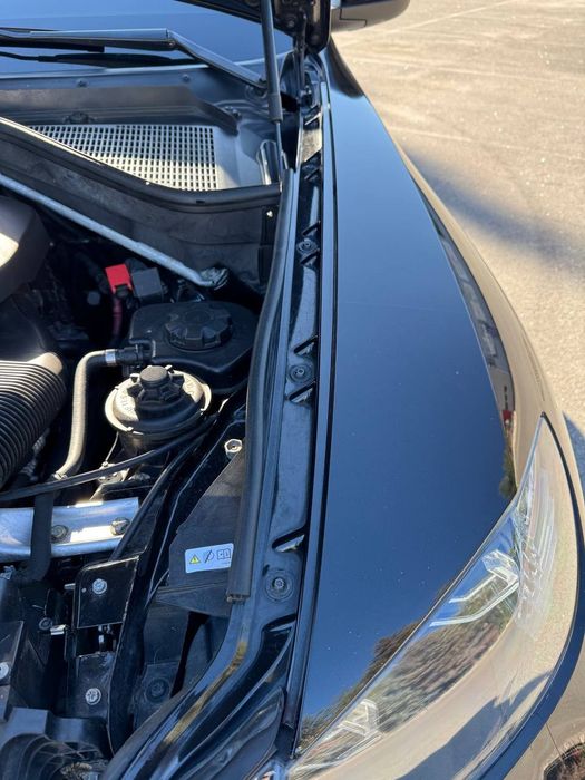 Бмв  Х6    Xdrive  40д  в рідному окрасі, не фарбований  в гарному стані також іходова