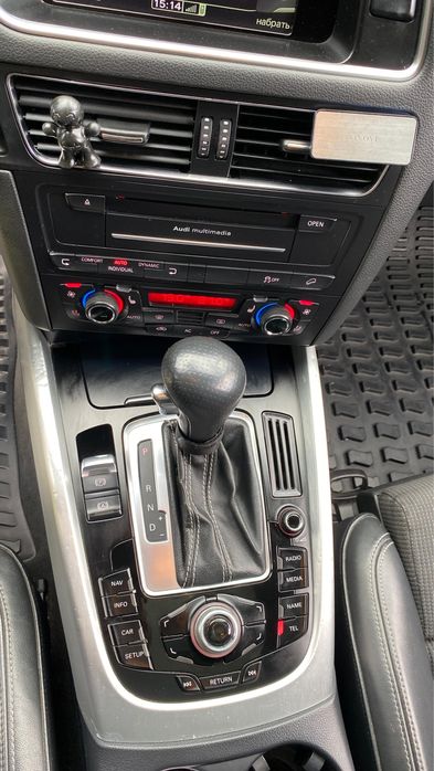 Продається Audi Q5