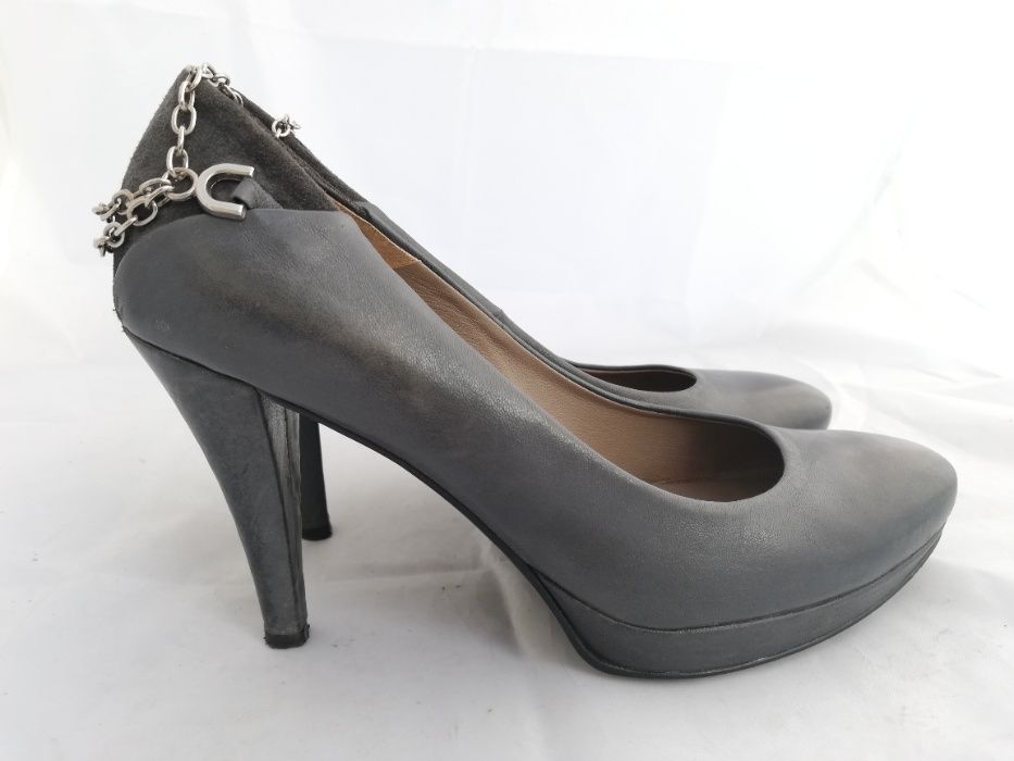 Czółenka szpilki Gino Rossi rozmiar 38 wkładka 25 cm