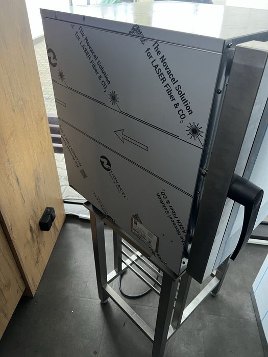 Piec EKA konwekcyjno-parowy, elektryczny + podstawa!