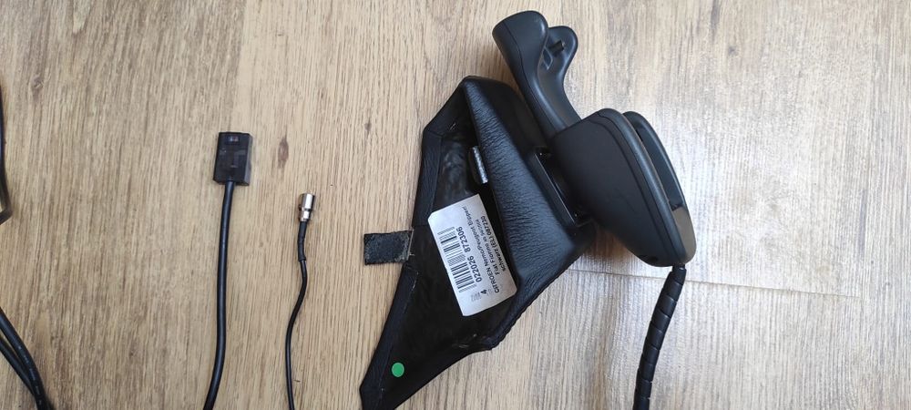Zestaw Głośnomówiący NOKIA MCC-1 HFU-2