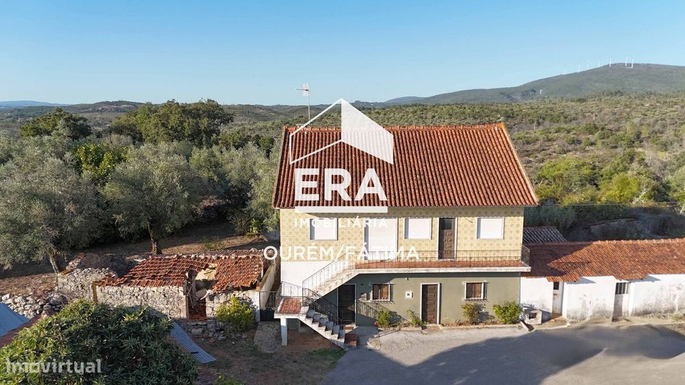 Moradia T5, em Pelmá, Alvaiazere