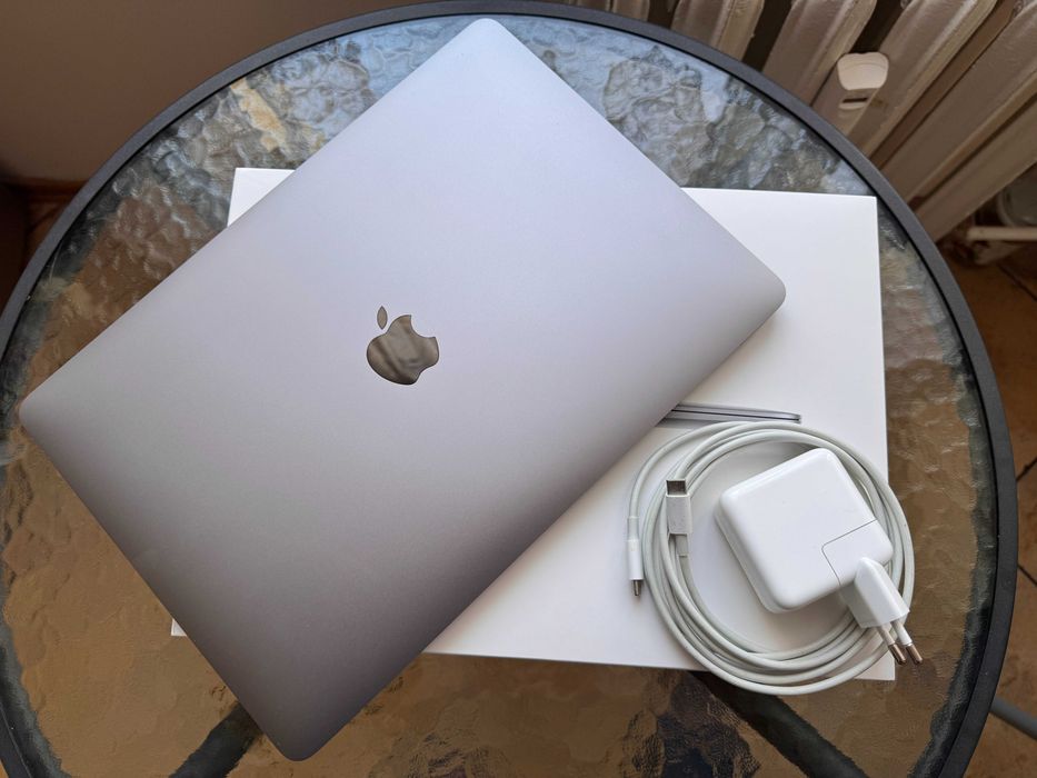Apple MacBook Air M1 kondycja baterii 99%