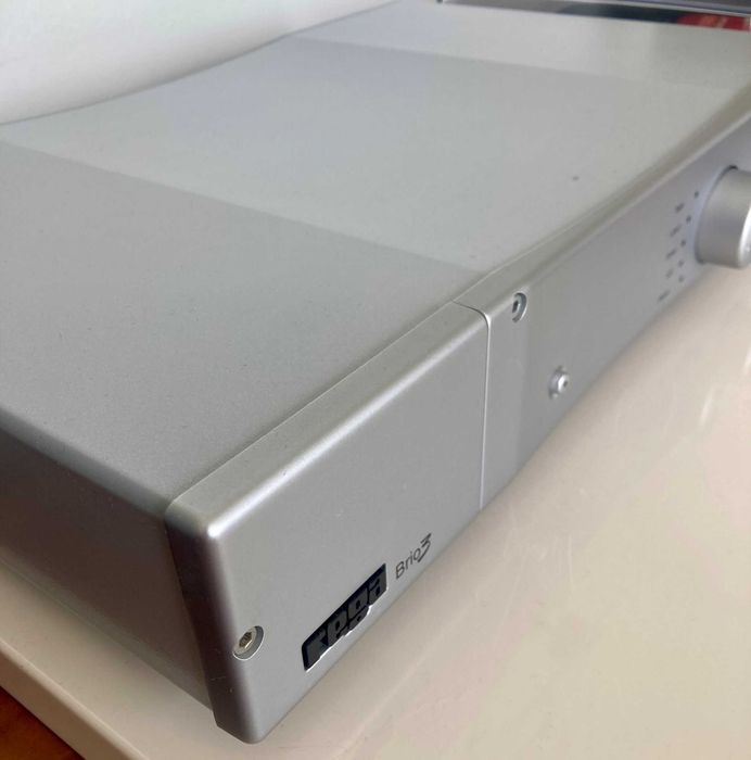 Amplificador REGA Brio 3