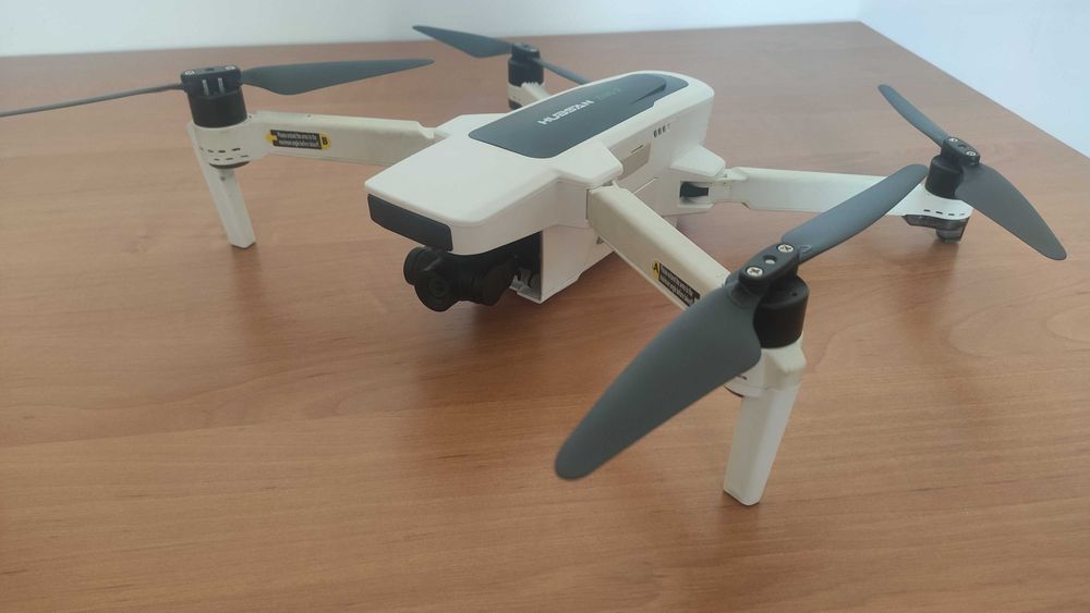 Dron Hubsan Zino 2