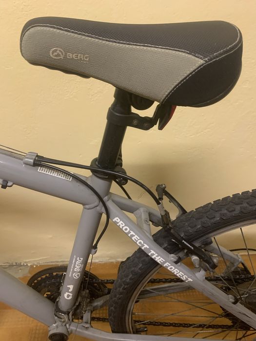 Berg Trailrock Cinza