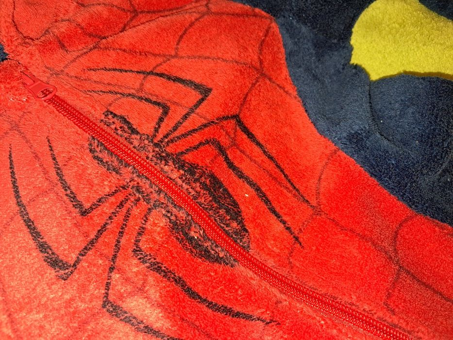 Strój piżama plusz Spiderman 110/116