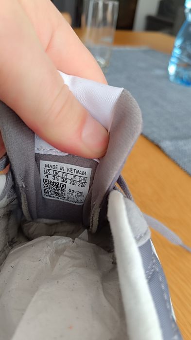 Nowe Adidas Adiracer LO szare r. 36 JQ5756, z metkami