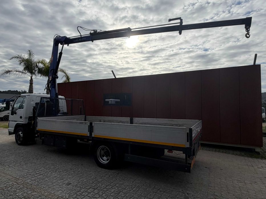 Isuzu 7.5T grua Pm 5.2cc