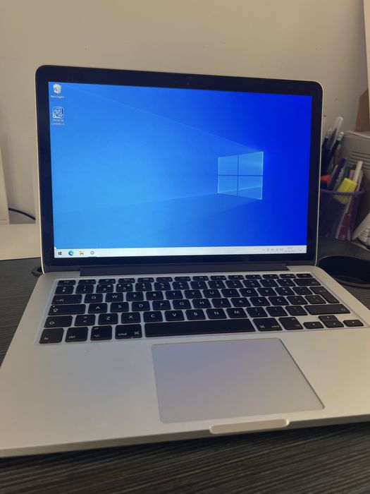 Apple Macbook Pro 2014 (Core i5, 13-inch, 8GB, SSD 256GB) - Sistema Windows 10