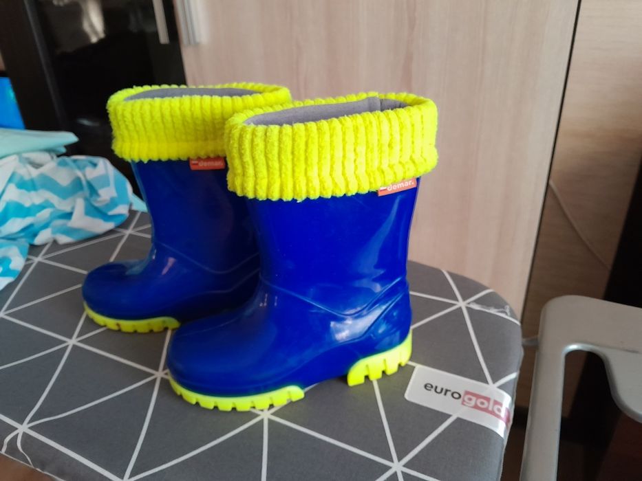 Резиновые сапожки