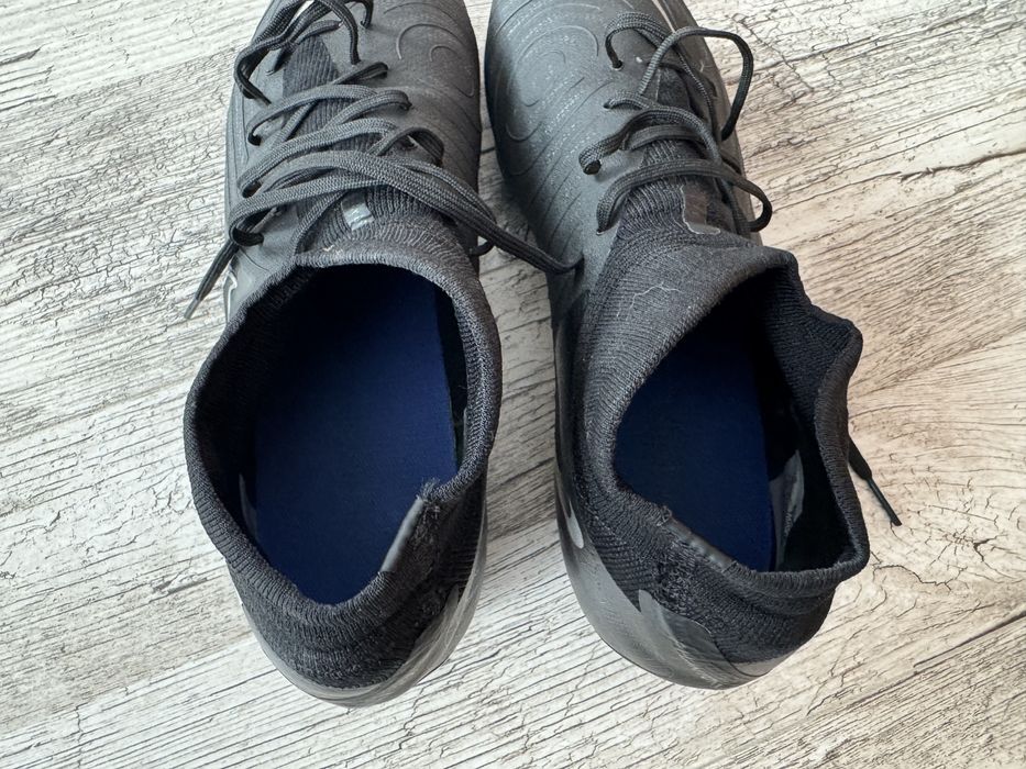Buty piłkarskie Nike PHANTOM LUNA II PRO FG