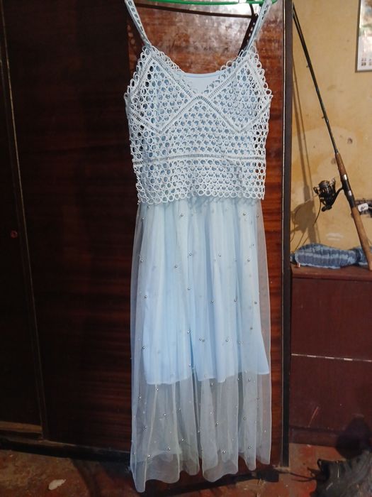 Продам платье новое