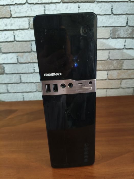 Небольшой компьютер, пк 8 ядер 16 потоков. 16гб оперативки