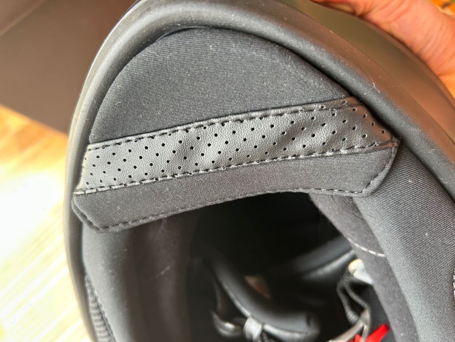 Capacete Airoh, modelo Spark