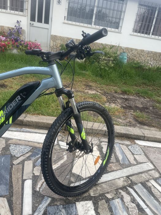 Bicicleta elétrica Rockrider – Como nova