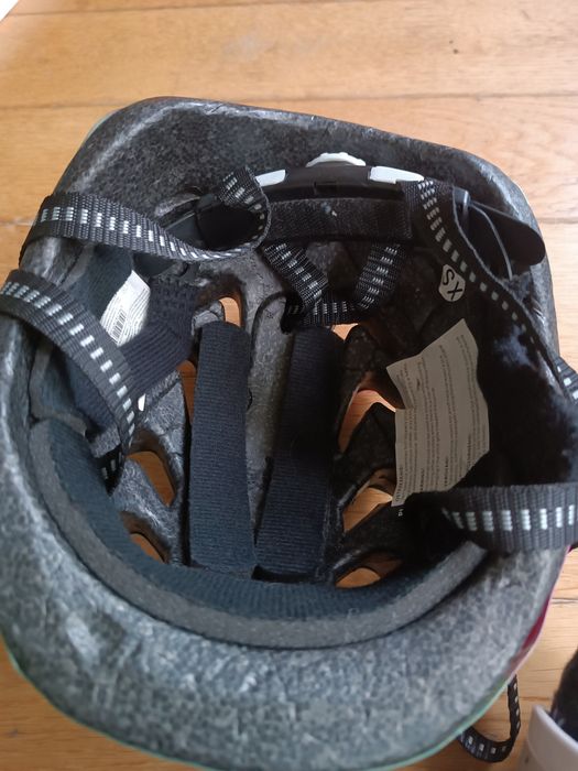 Kask dziecięcy XS