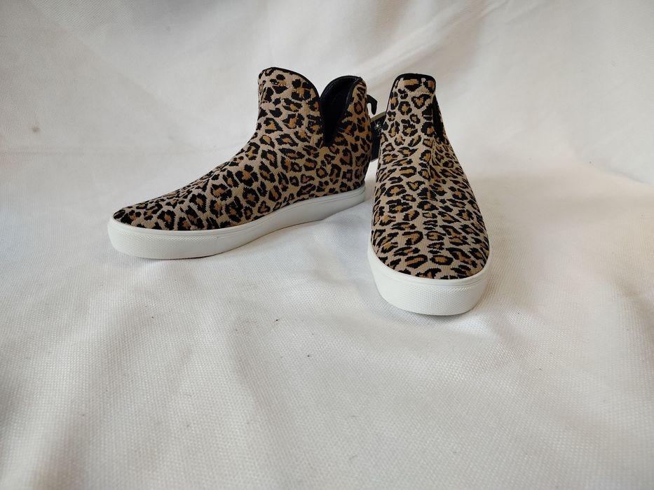 Хайтопи кеди жіночі 38 розмір Steve Madden леопардовий принт