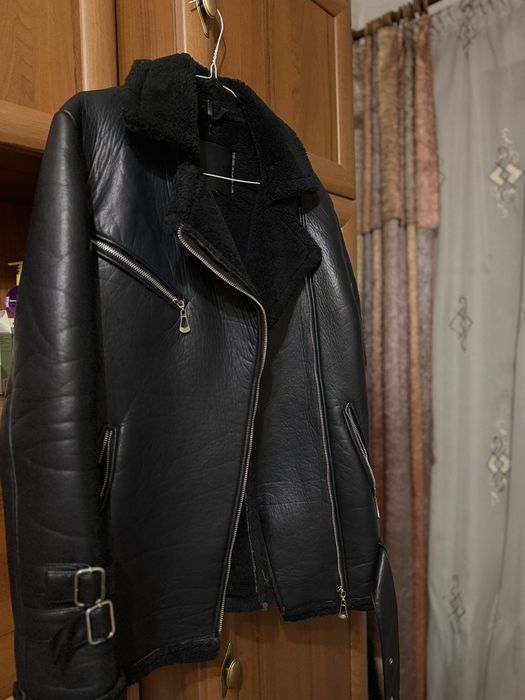 Продам куртку жіночу