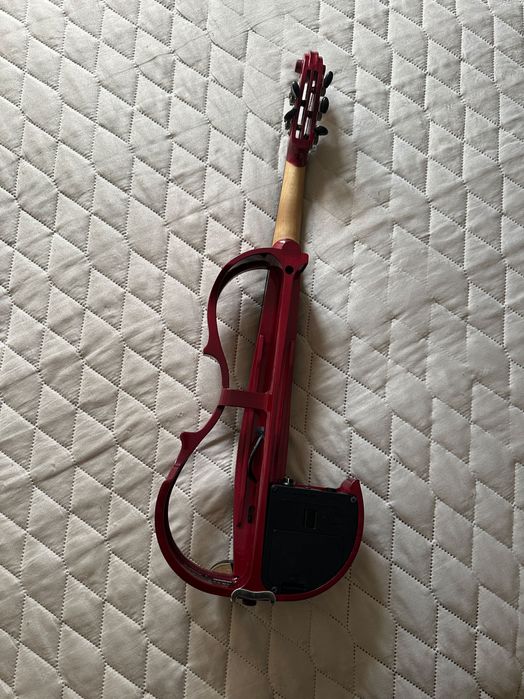 Yamaha EV205 5-String Electric Violin (silent)64174781766529122