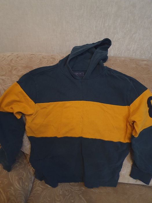 Продам кофту некст