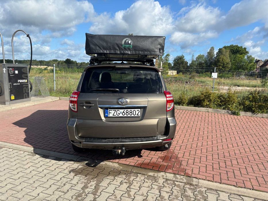 Toyota Rav4 USA 2,5 LPG OffRoad wyciągarka