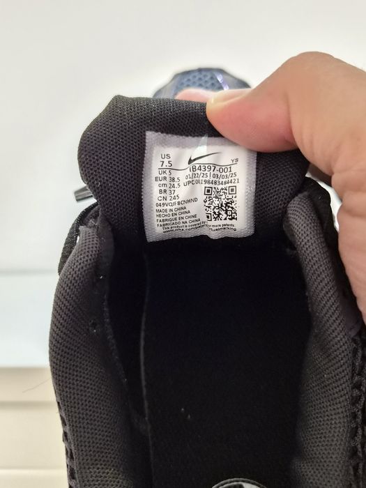 Кросівки W Nike Zoom Vomero 5 SE,  US7.5 EU38.5 24,  IB4397 001