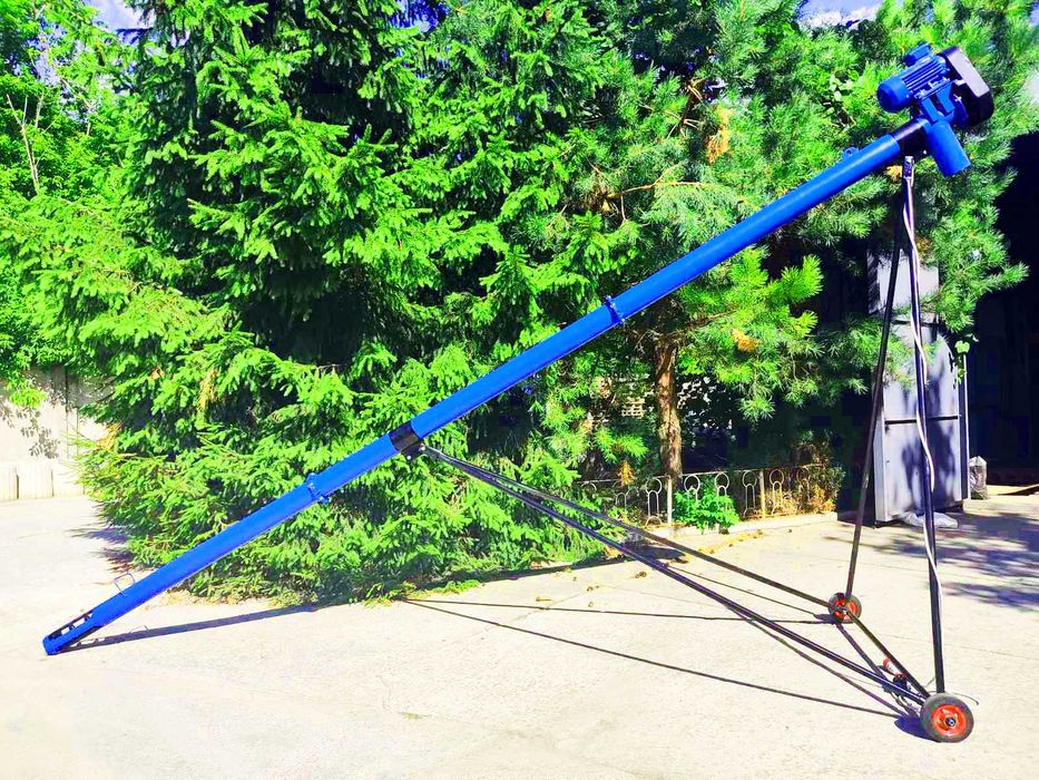 Шнековый погрузчик (гвинтовий конвеєр, винтовой, транспортер), шнек