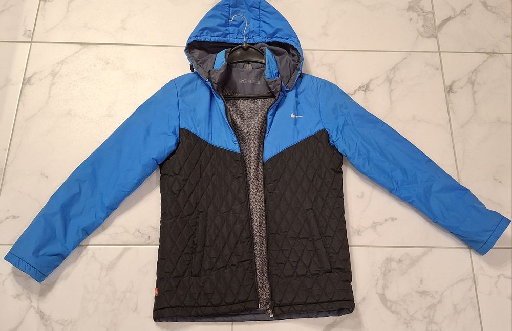 Куртка Nike демісезон